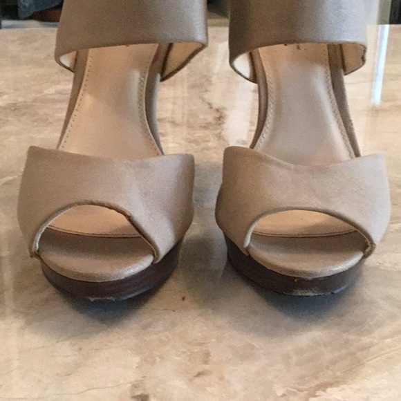 Size 6 in good used condition - Picture 5 of 5